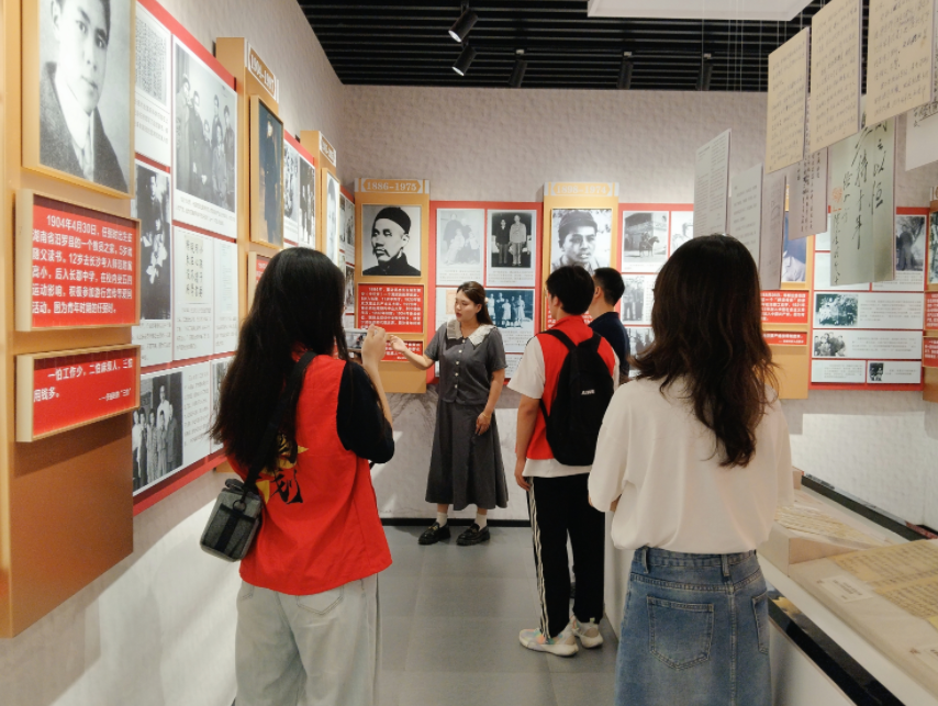 江苏建院：青春舵手铸魂育人传习社以创意实践助力红色资源保护与活化