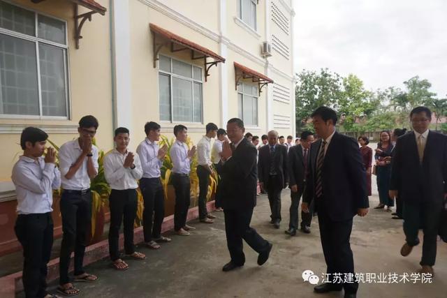老挝、柬埔寨媒体连连点赞苏建院，所为何事？